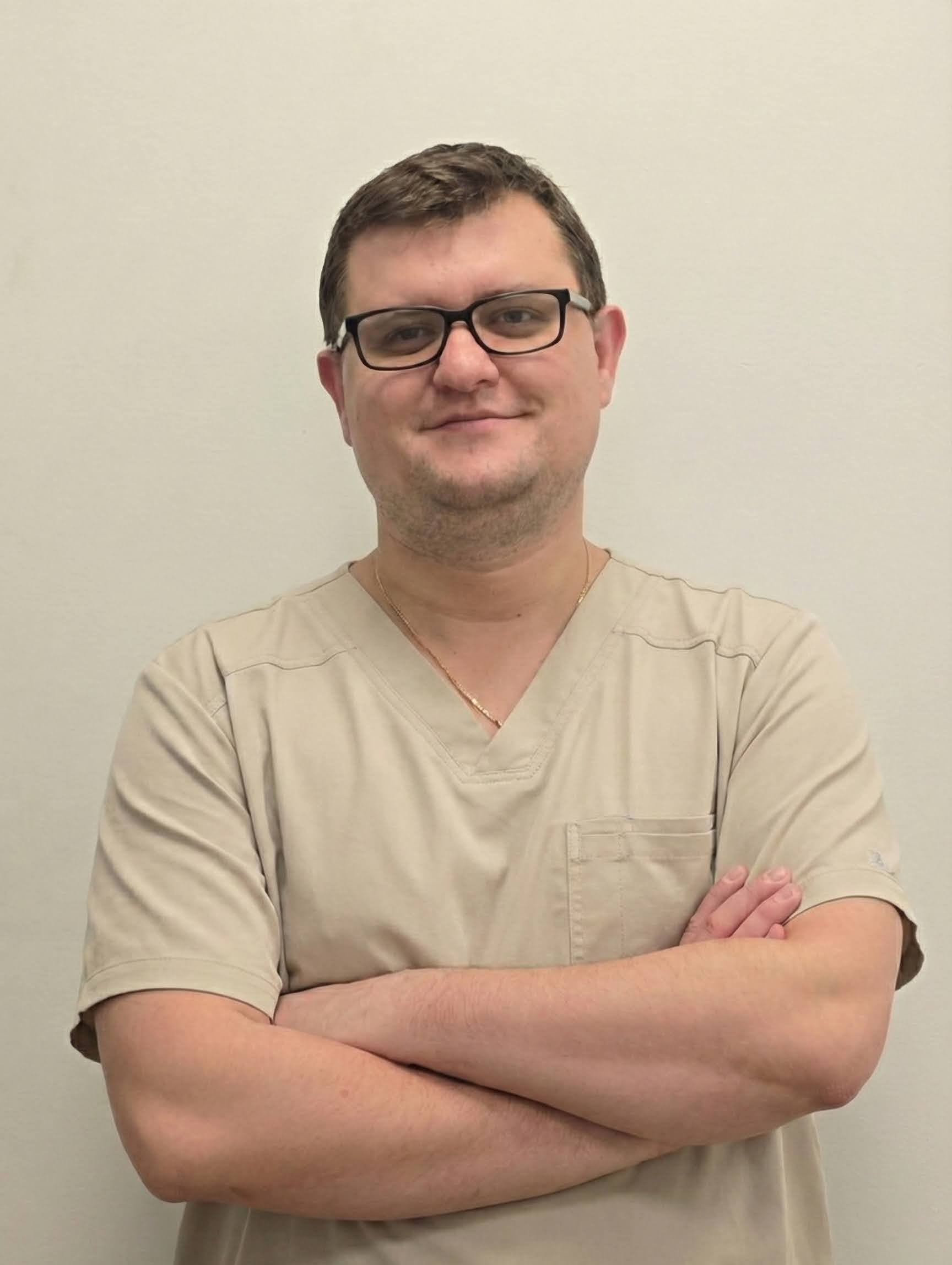 Mateusz Nowak  - lekarz. Stomatologia Praxis